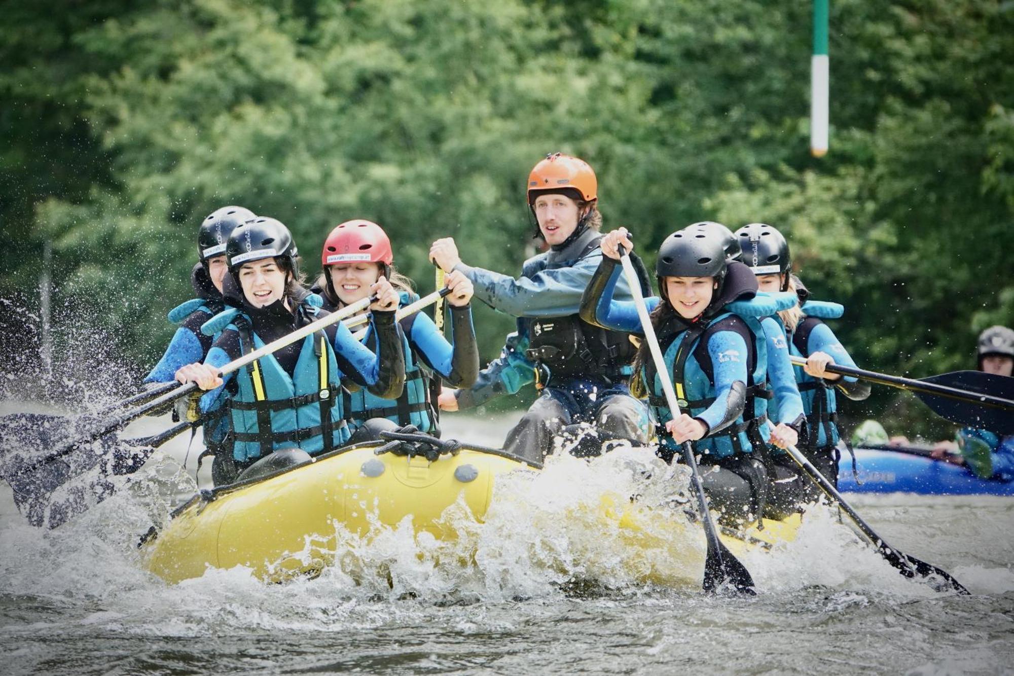 Гостевой дом Rafting Camp Пальфау Экстерьер фото