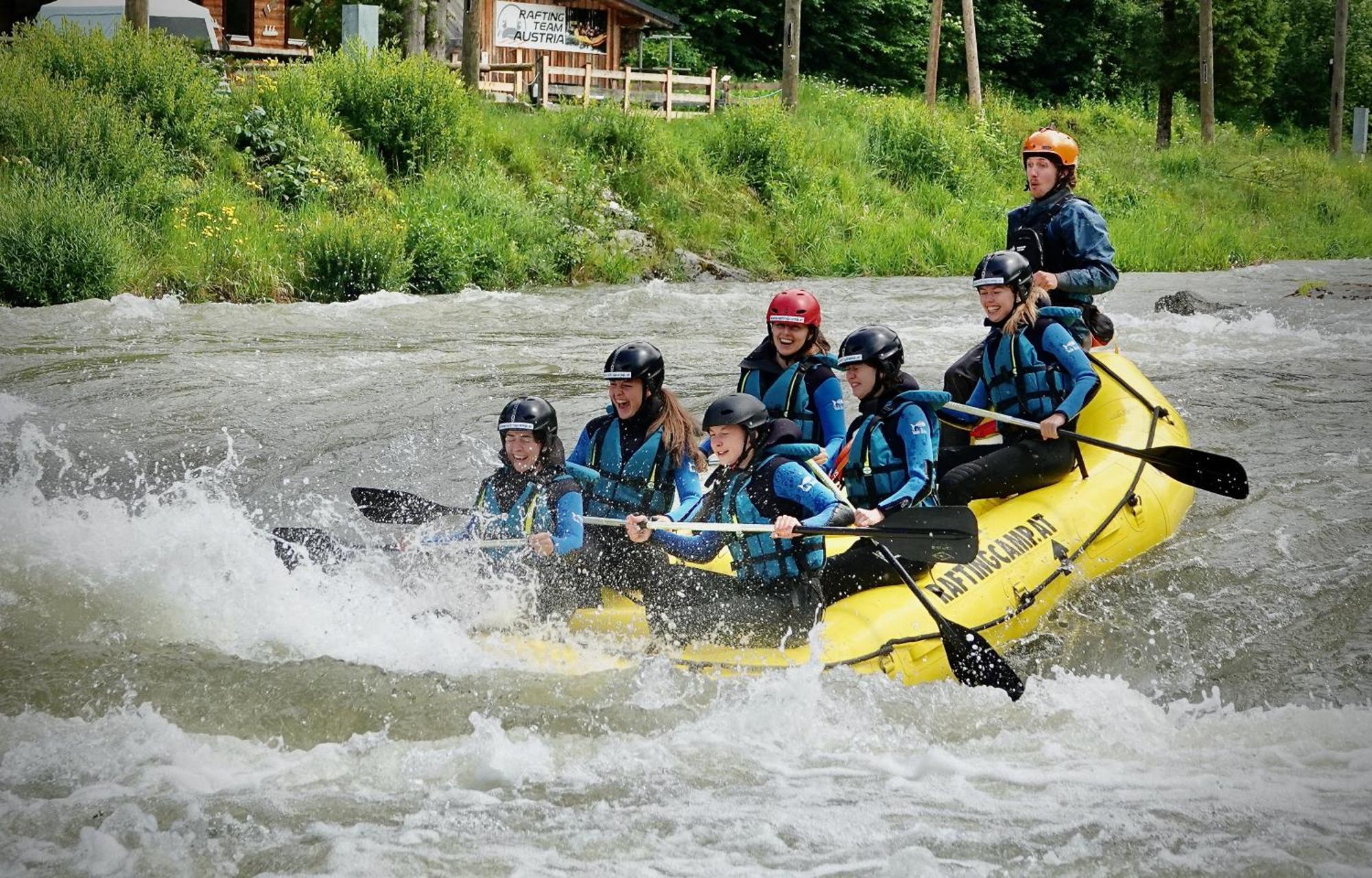 Гостевой дом Rafting Camp Пальфау Экстерьер фото